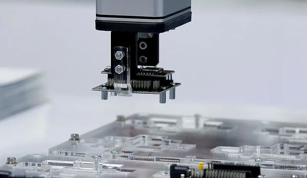 当贴片机遇上智能化：未来电子组装生产线的技术突破与应用前景